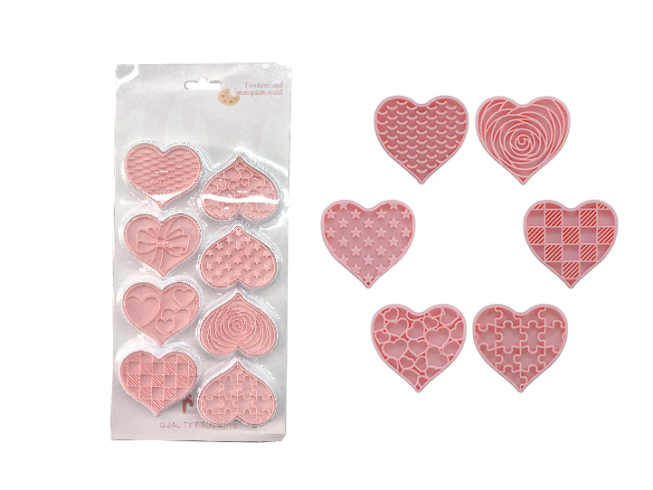 Set 8 cortantes y marcadores corazones